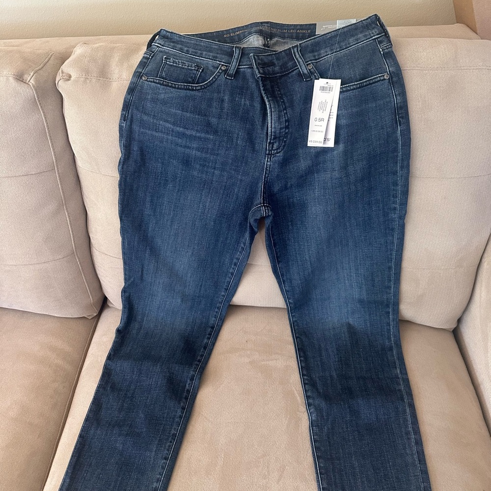 Brand new with tags. Chico’s So Slimming Girlfriend Slim Leg Ankle jeans.